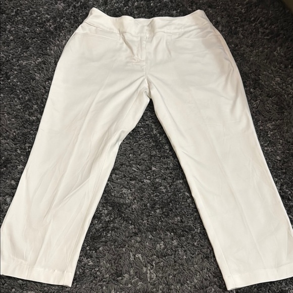 PGA Tour Pants - PGA Tour White Capri Pants for Effortless Style